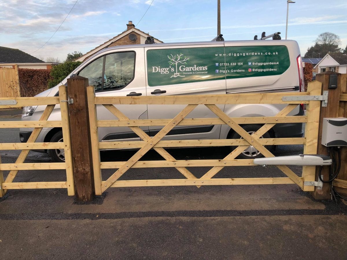 Electrical Driveway Gates Diggs Gardens